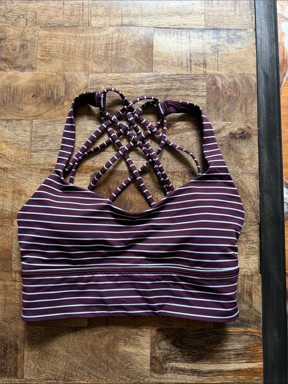 Lululemon women’s sports bra 🧘‍♀️ 🏃‍♀️